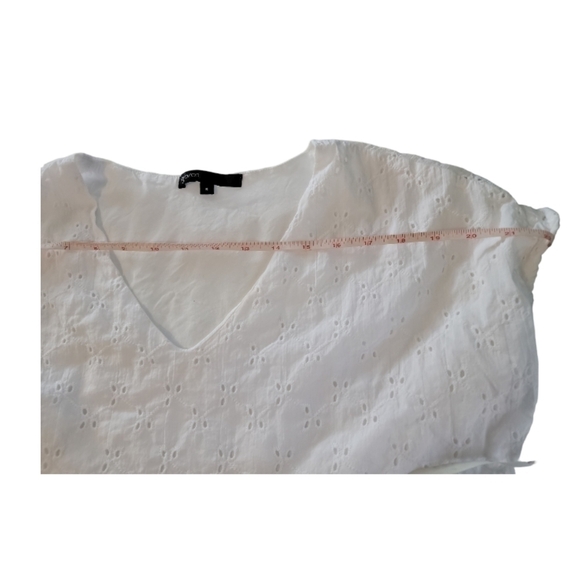 Gibson Layered Eyelet Top - Picture 3 of 3